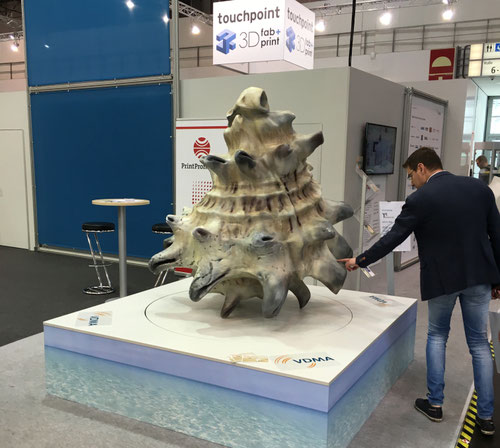 3D-Riesen-Muschel, VDMA Stand